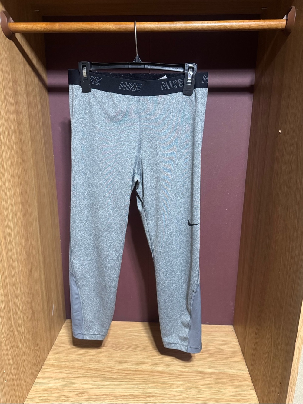 Nike Pro Dri-FIT Gray Cropped Training Leggings XL